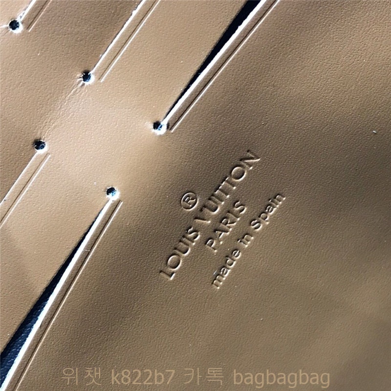 b92a63af7813fd259d7cbad1db7b8489_1578468384_2815.jpg