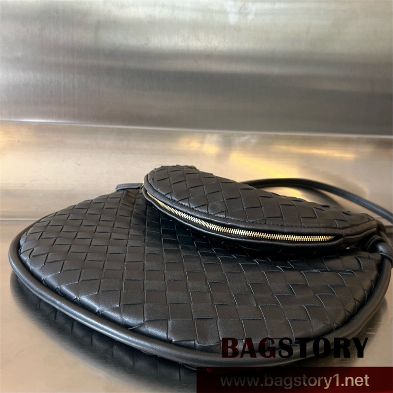de6105065bcf25611ac1cee3c6b5b54d_1699280373_6088.jpg