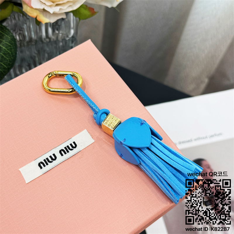 b1a2e988acb3f6abfd80450aadb5ffe3_1760462996_0228.jpg