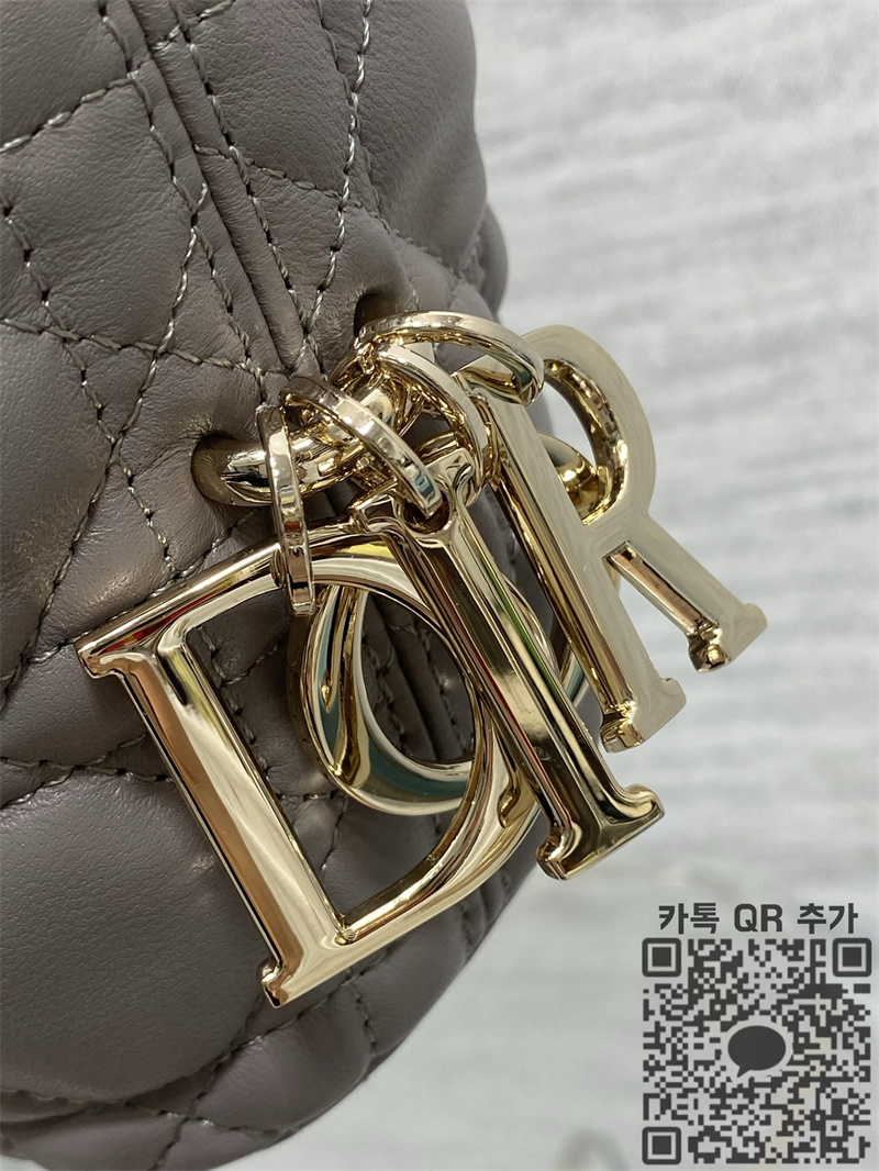 c937a2612ab9ec26fe32b65656ca108b_1786124507_3636.jpg