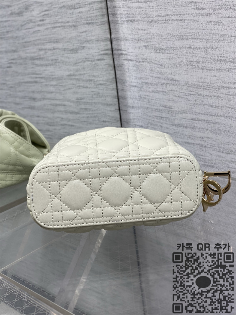 c937a2612ab9ec26fe32b65656ca108b_1786125013_3209.jpg
