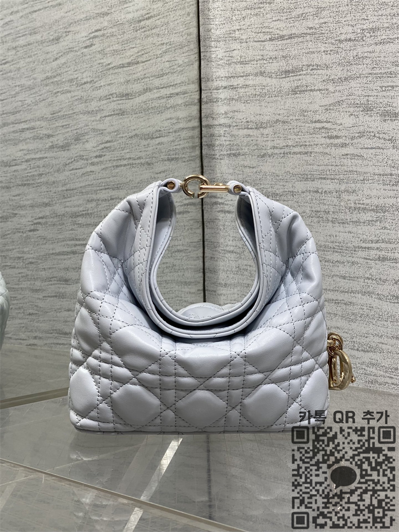 c937a2612ab9ec26fe32b65656ca108b_1786125291_5625.jpg