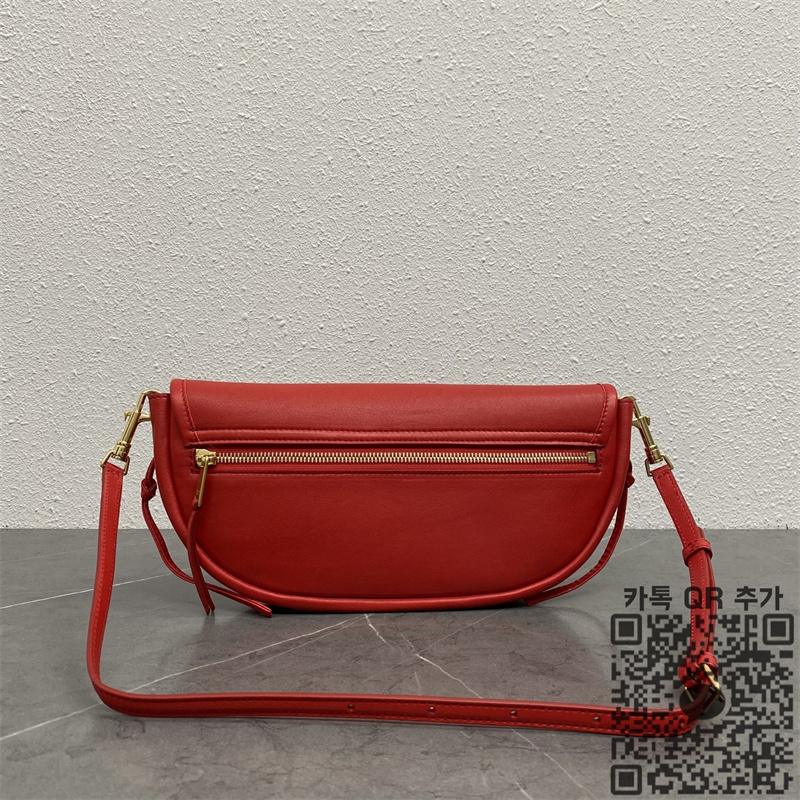 c937a2612ab9ec26fe32b65656ca108b_1786125940_0796.jpg