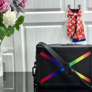 루이비통 Louis Vuitton 소프트트렁크 M44427