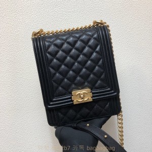 샤넬 CHANEL 보이백 플랩백 캐비어 금장/은장 