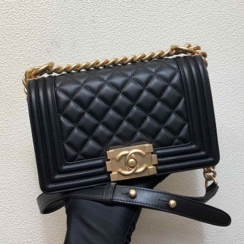 샤넬 CHANEL 캐비어 보이백 Leboy 20CM