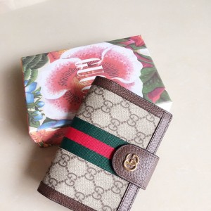 구찌 GUCCI  오피디아 GG 여권 케이스 598914