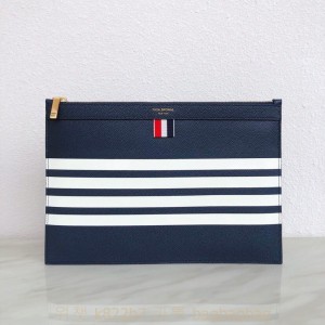 톰브라운 THOM BROWNE 클러치백 스몰