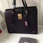 톰브라운 THOM BROWNE 서류가방