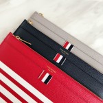 톰브라운 THOM BROWNE 클러치백 스몰