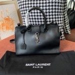 입생로랑 YSL 카바스백