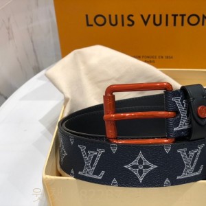 루이비통 LOUIS VUITTON   벨트  3.5