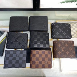 루이비통 Louis Vuitton 반지갑 M60895