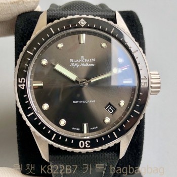 宝珀(Blancpain)五十噚系列