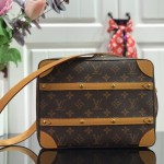 루이비통 Louis Vuitton 소프트 트렁크 메신저백 M68494