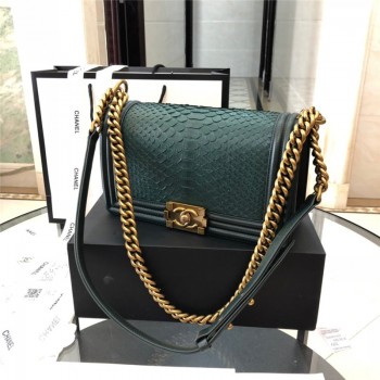 샤넬 CHANEL 보이백 뱀가죽캐비어 보이백 Leboy 25CM