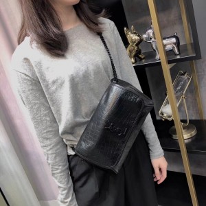 입생로랑 YSL 니키 체인 숄더백 577124