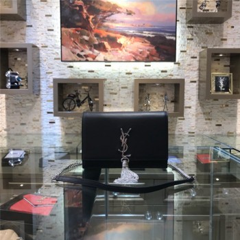 입생로랑 YSL 케이트 KATE452159