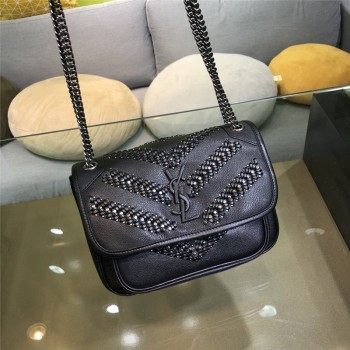 입생로랑 YSL 533037  22CM 니키 베이비 램스킨 숄더백 니키가방