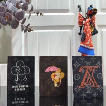 루이비통 Louis Vuitton 여권케이스 여권지갑 