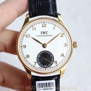 샤프하우젠 IWC