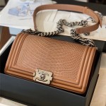 샤넬 CHANEL 보이백 뱀가죽캐비어 보이백 Leboy 25CM