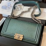 샤넬 CHANEL 보이백 뱀가죽캐비어 보이백 Leboy 25CM