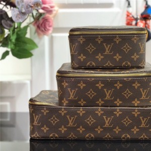 루이비통 Louis Vuitton 여행용 정리백 클러치
