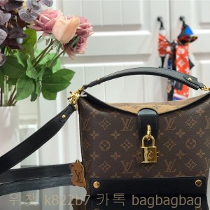 루이비통 Louis Vuitton 벤토박스백 BENTO BOX    M43517