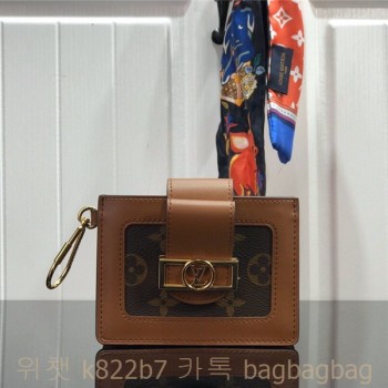 루이비통LOUIS VUITTON 도핀 멀티카르트  M68751
