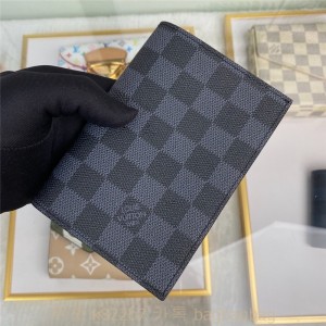 루이비통 Louis Vuitton 여권지갑 N64411