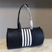 톰브라운 THOM BROWNE 키폴