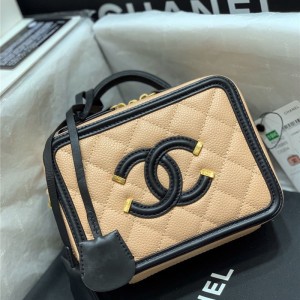 샤넬 CHANEL 박스백 17CM