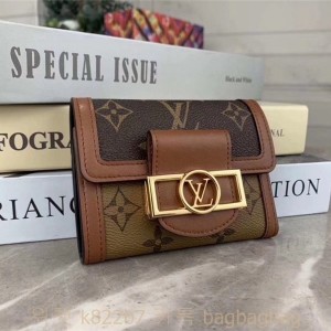 루이비통 Louis Vuitton M68725 반지갑