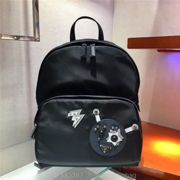 프라다 PRADA 2V066B 나일론 백팩