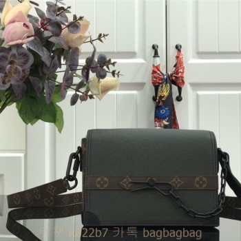 루이비통 Louis Vuitton M30717