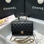 샤넬 CHANEL 핸들장식 플랩백 