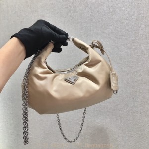 프라다 PRADA 리에디션 나일론 숄더백 만두백  1BH172