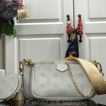 루이비통 Louis Vuitton 멀티 포쉐트 악세수아  1M44823