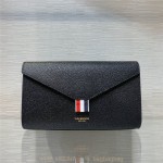 톰브라운 THOM BROWNE클러치백