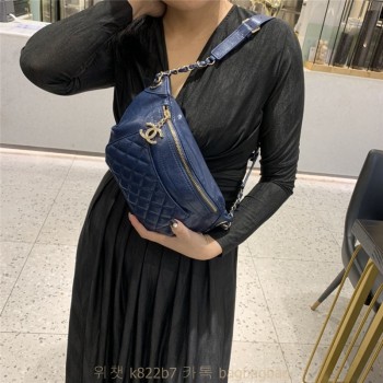 샤넬 CHANEL 빈티지 벨트백 범백