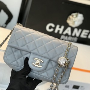 샤넬 CHANEL 골드볼 클래식백 플랩백   20CM