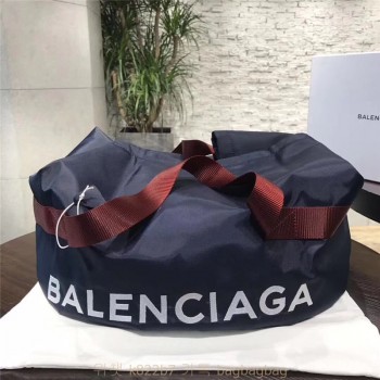 발렌시아가 BALENCIAGA키폴