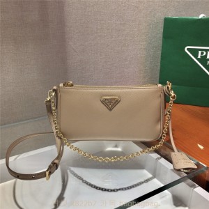 프라다 PRADA 사피아노 체인 스트랩 숄더백 1BH171