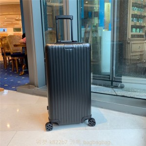 Rimowa Original trunk  캐리어