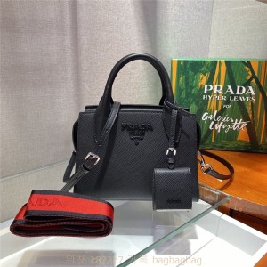 프라다 PRADA 모노크롬  사피아노 토트백  1BA269