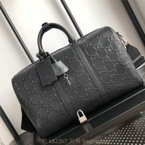 구찌 GUCCI   GG 엠보스 더플백 625768