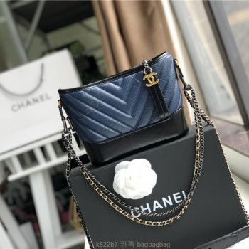 샤넬 CHANEL 가브리엘 호보백 스몰 20CM