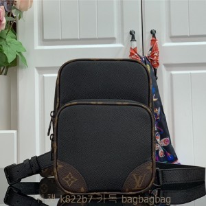 루이비통 Louis Vuitton 다뉴브 PM  M68686