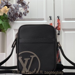 루이비통 LOUIS VUITTON   다뉴브 PM M54787